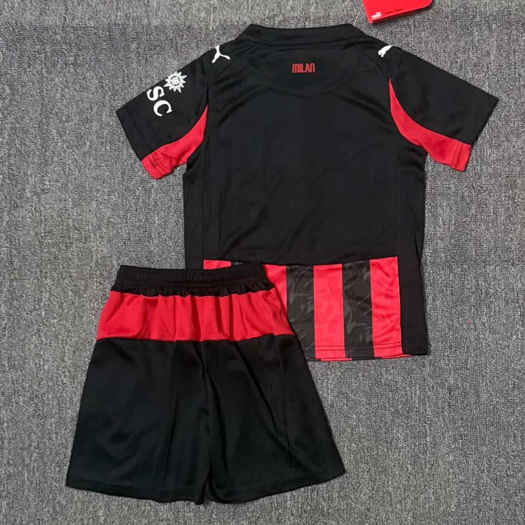 25/26 Ensemble Enfant  AC Milan Domicile