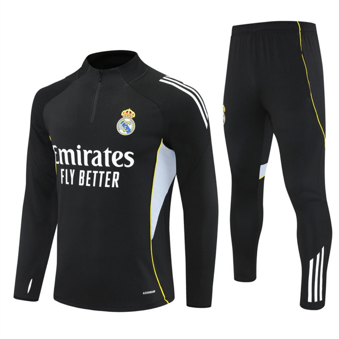 25/26 Ensemble Real Madrid black Spécial