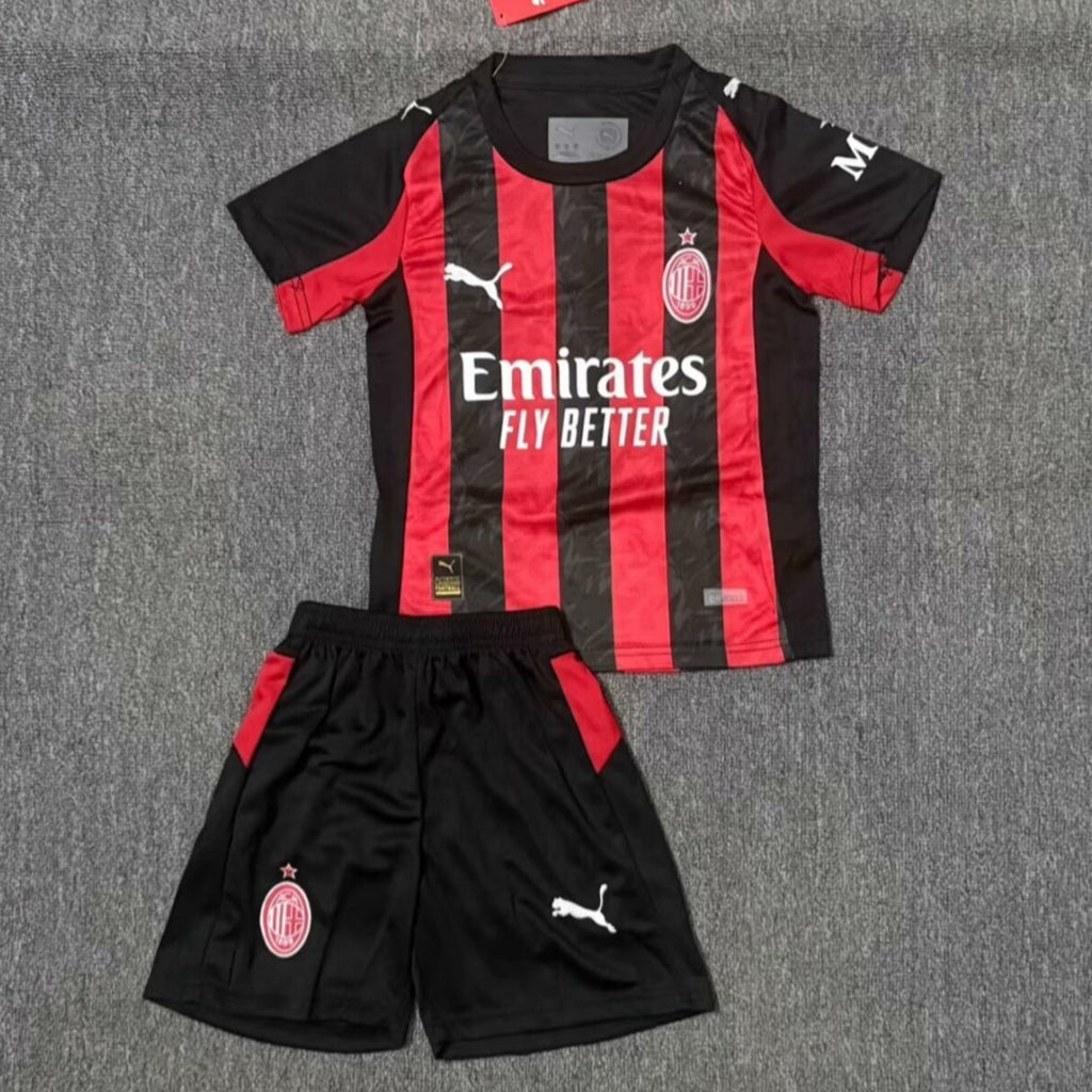 25/26 Ensemble Enfant  AC Milan Domicile
