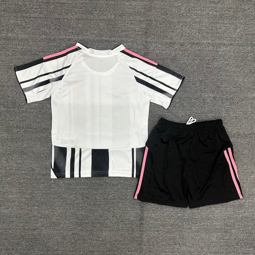 25/26 Ensemble Enfant  Juventus   Domicile
