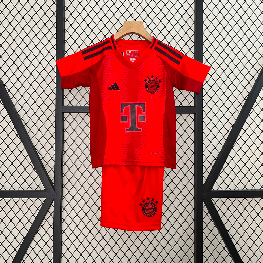 24/25 Ensemble Enfant Bayern Munich